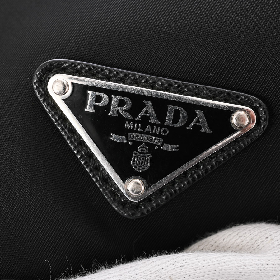 PRADA プラダ ショルダーバッグ ユニセックス ナイロン 斜め掛け 軽量 通勤 通学 ブラック 1BD671 中古 T1 関税負担なし☆PRADA Re-Nylon レザー ショルダーバッグ (PRADA