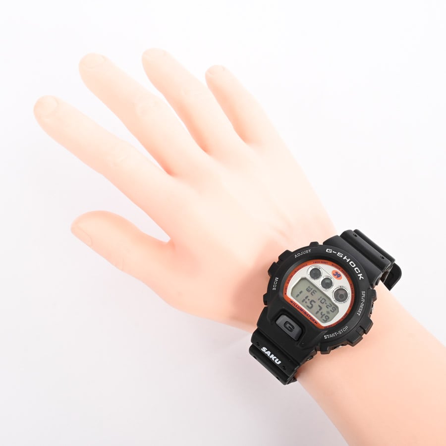 G-SHOCK DW-6900BSK-9 高田道場 桜庭和志 限定モデル　コラボ G-SHOCK 高田道場 桜庭和志モデル(ケース:約45mm(実寸) ホワイト