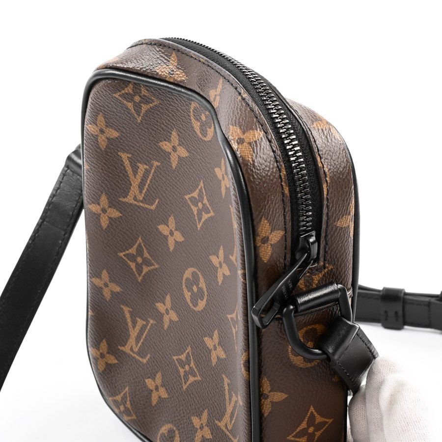 クリストファーウェアラブルウォレット(約W14xH18xD5cm(実寸) ブラウン