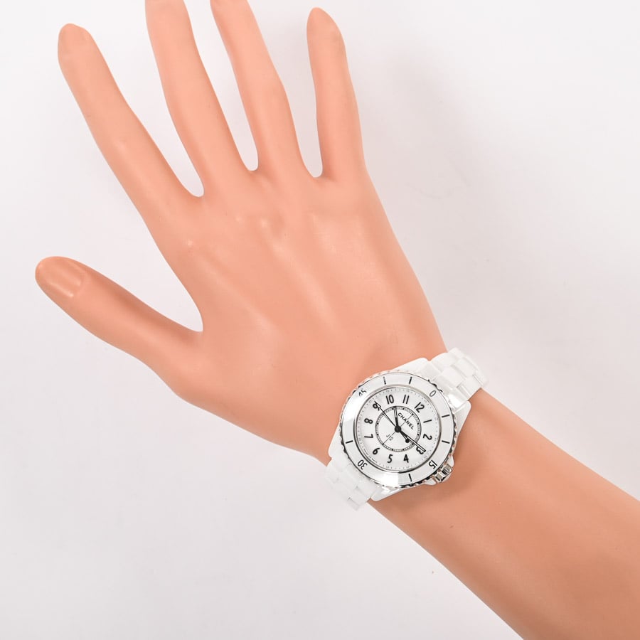 シャネル J12 33mm H5698 6226610 シャネル J12 33mm H5698