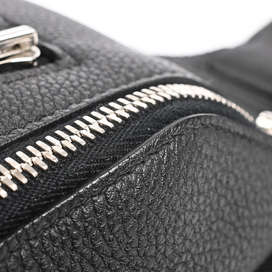 剛*グ様 HERMES エルメス　シティスライド クロス　PM 　ボディバッグ HERMES - エルメス シティスライドクロス PM 黒 ボディバッグ