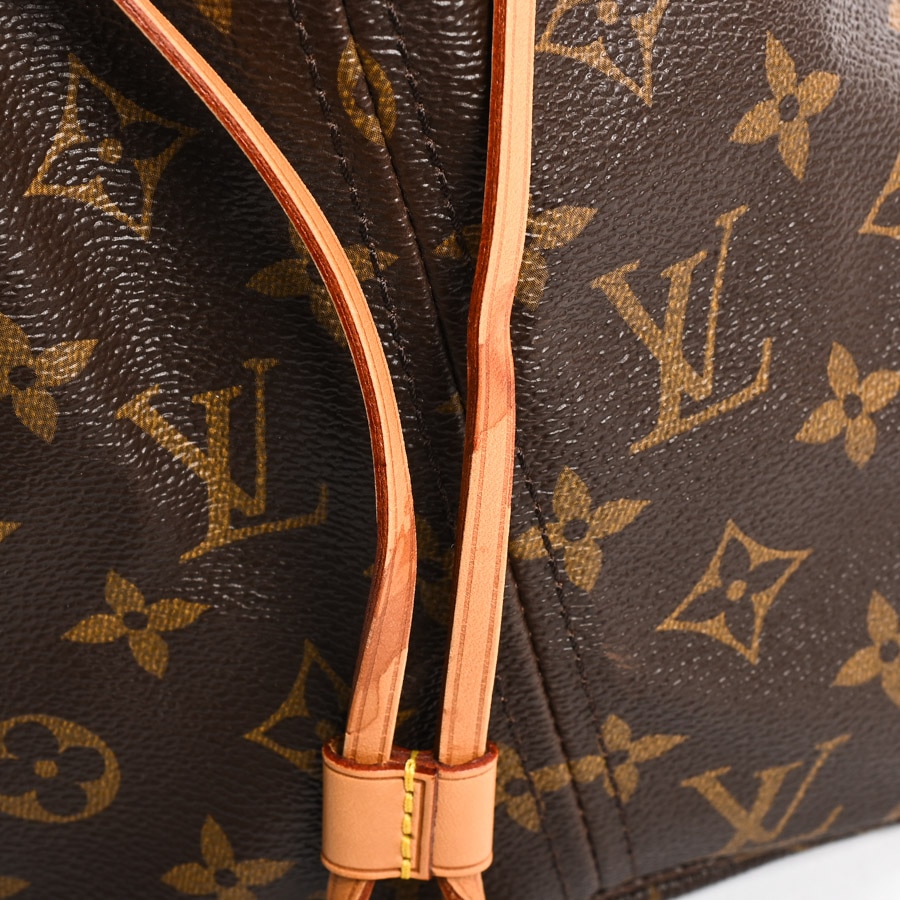 国内発送【人気のリバーシブル】Louis Vuitton ネヴァーフル MM ネイビー（紺）系 Louis Vuitton NEVERFULL(ルイヴィトン