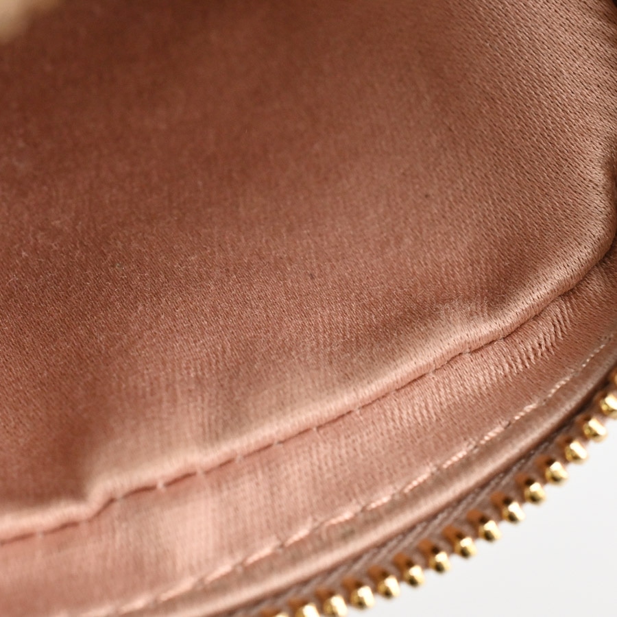 6万取引突破★UPS速達便！【MIUMIU】5JB386 2DTU_ブレスレット 6万取引突破☆UPS速達便！【MIUMIU】5JB386 2DTU_ブレスレット