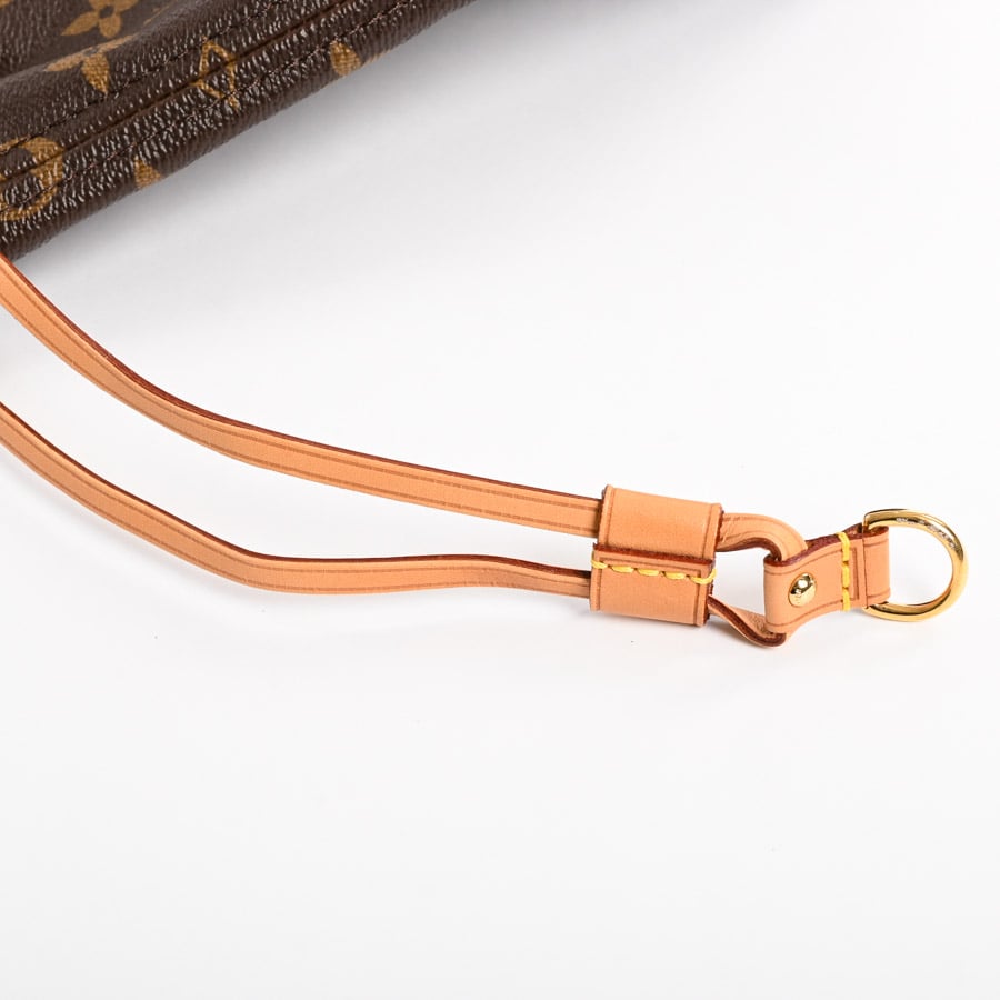 国内発送【人気のリバーシブル】Louis Vuitton ネヴァーフル MM ネイビー（紺）系 Louis Vuitton NEVERFULL(ルイヴィトン