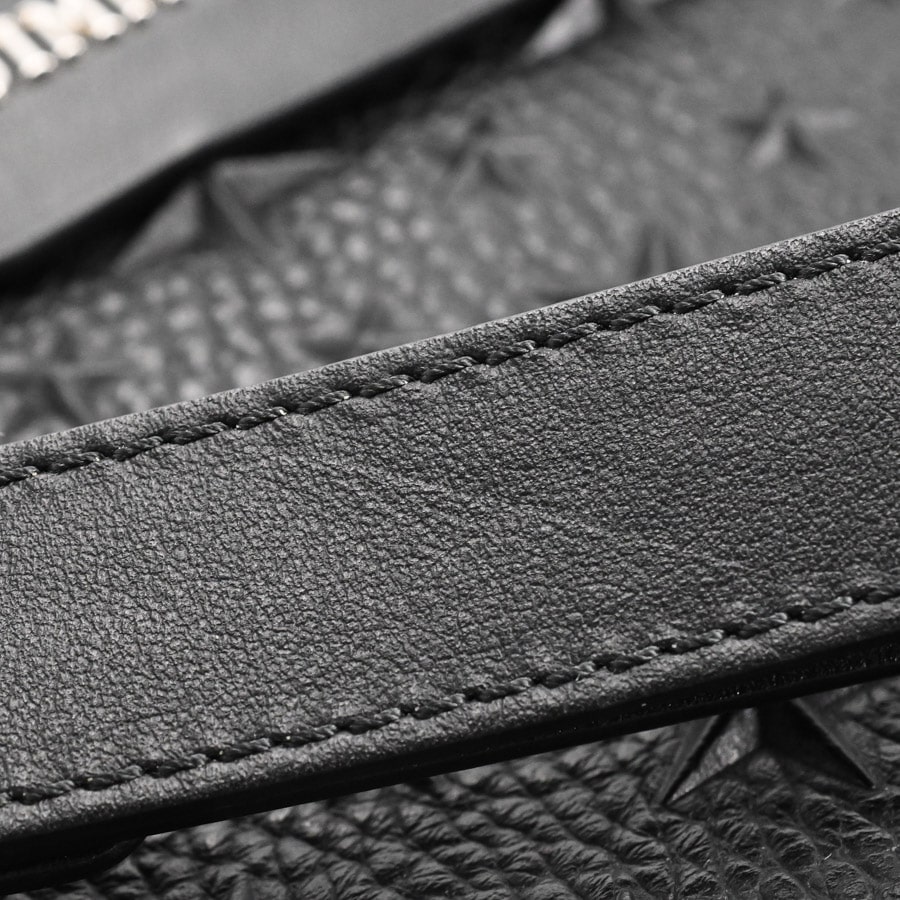 クラッチバッグ(約W24xH18xD最大部4.5cm(実寸) ブラック): ブランド