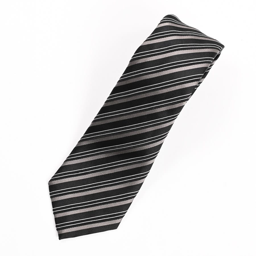 ネクタイ ブラック 全体長さ:約144cm 横幅:最大約8cm