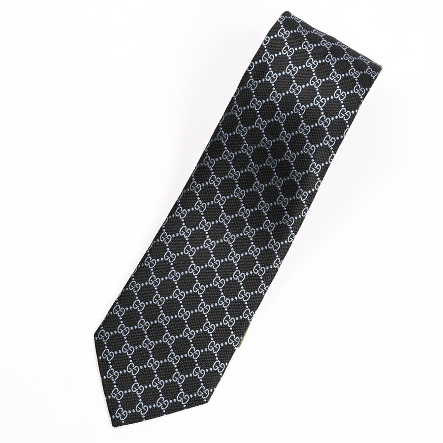 ネクタイ ブラック 全体長さ148x幅最大8cm