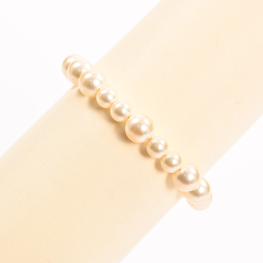 ブレスレット ホワイト 全長(留め具含):約16/18cm チャーム:約W16xH12mm