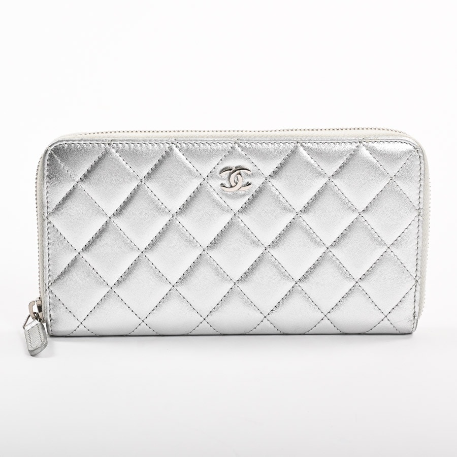 シャネル | ロングジップウォレット | 二つ折り財布