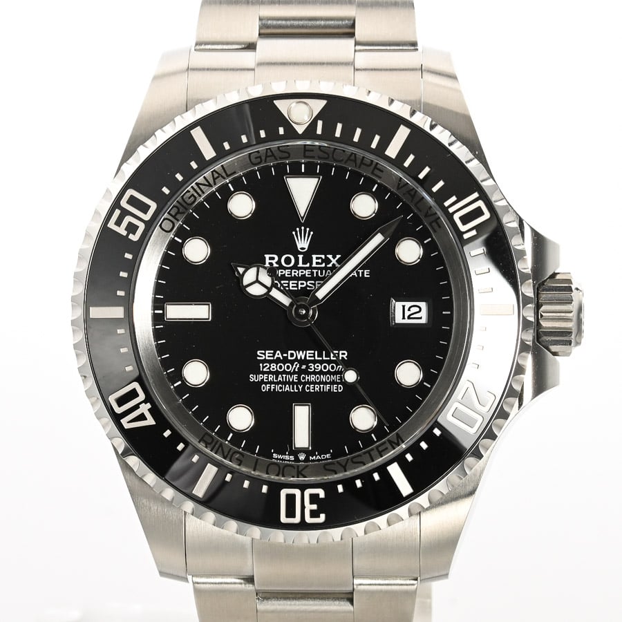 ディープシー ブラック / ベルトカラー：ステンレス ケース:約44mm/ブレスサイズ:約18cm