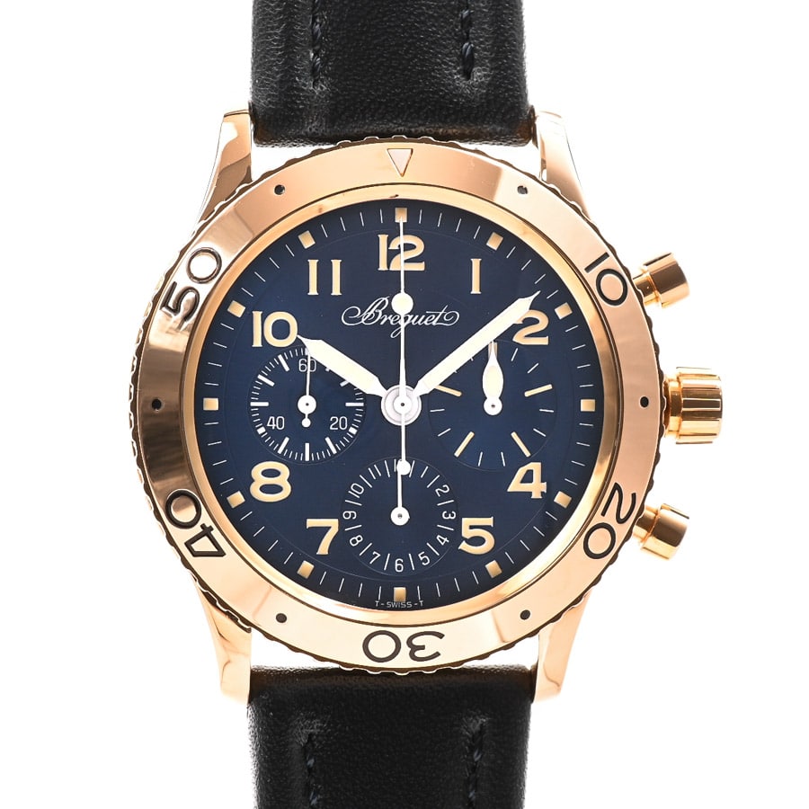 アエロナバル ブルー / ベルトカラー：ブラック ケース:約39mm(実寸)