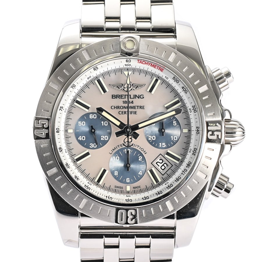 クロノマットJSP マザーオブパール リミテッド ホワイトシェル / ベルトカラー：ステンレス ケース:約44mm(実寸)/ブレスサイズ:約19cm