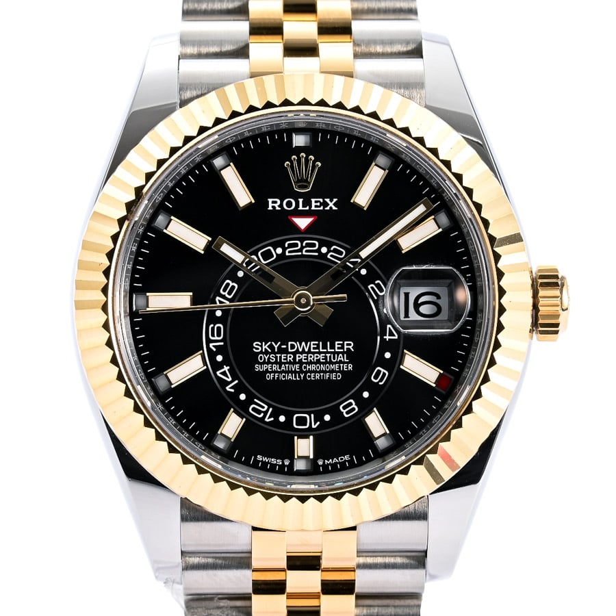 スカイドゥエラー ブラック ケース:約42mm/ブレスサイズ:約18.5cm