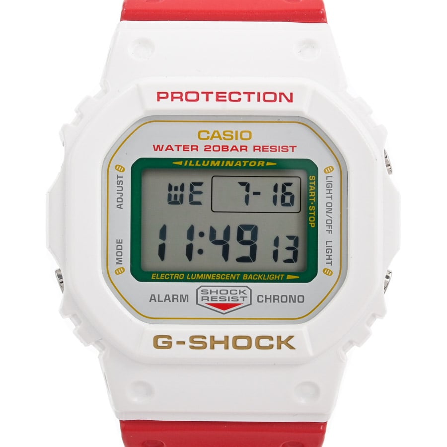 G-SHOCK ホワイト ケース:約43mm(実寸)