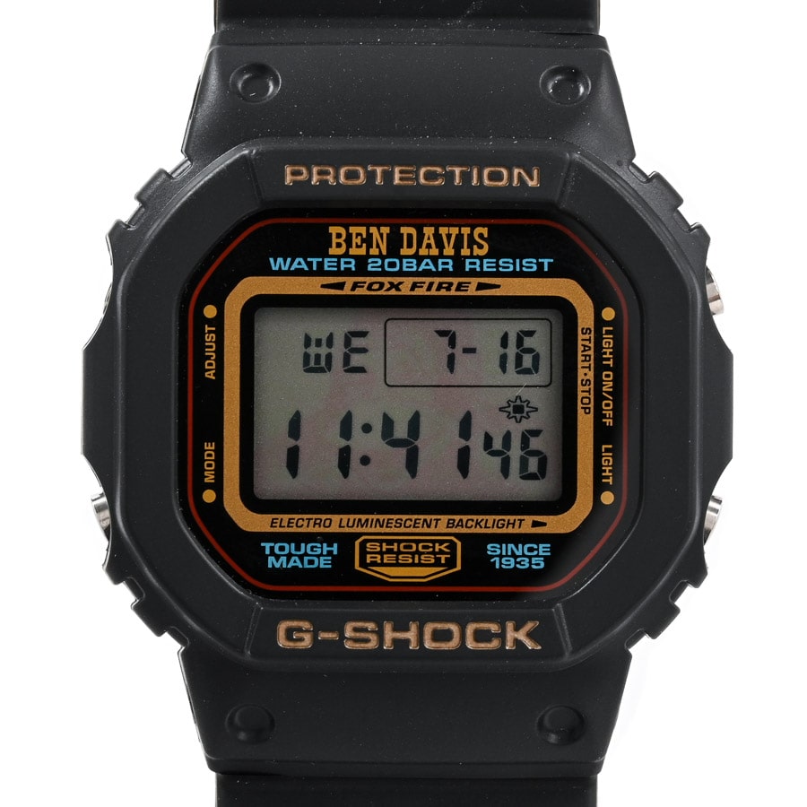 G-SHOCK BEN DAVIS ホワイト ケース:約43mm(実寸)