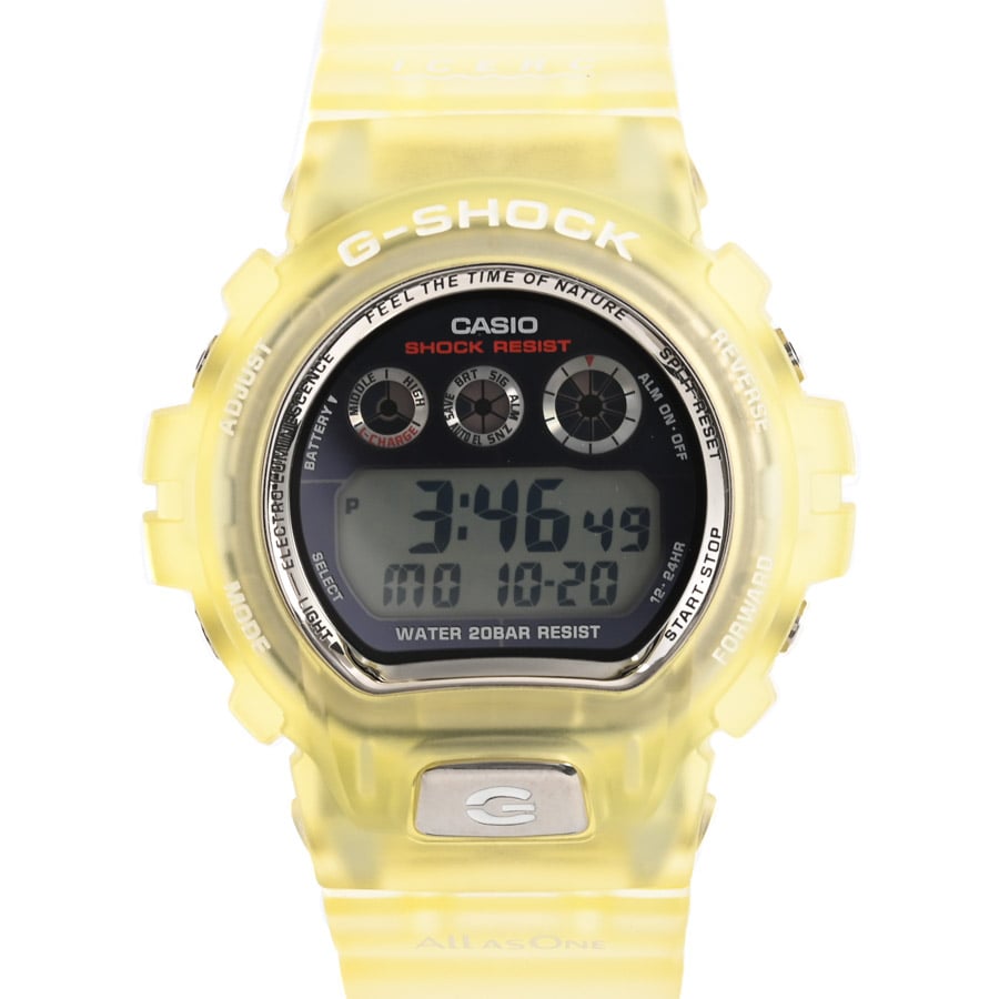 G-SHOCK イルクジ ブラック ケース:約38mm(実寸)
