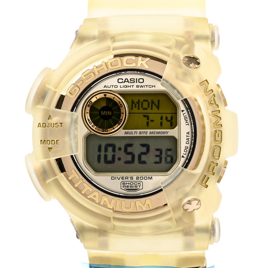 G-SHOCK FROGMAN シルバー ケース:約45mm(実寸)