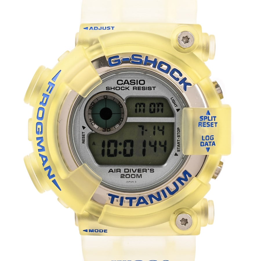 G-SHOCK FROGMAN シルバー ケース:約49mm(実寸)