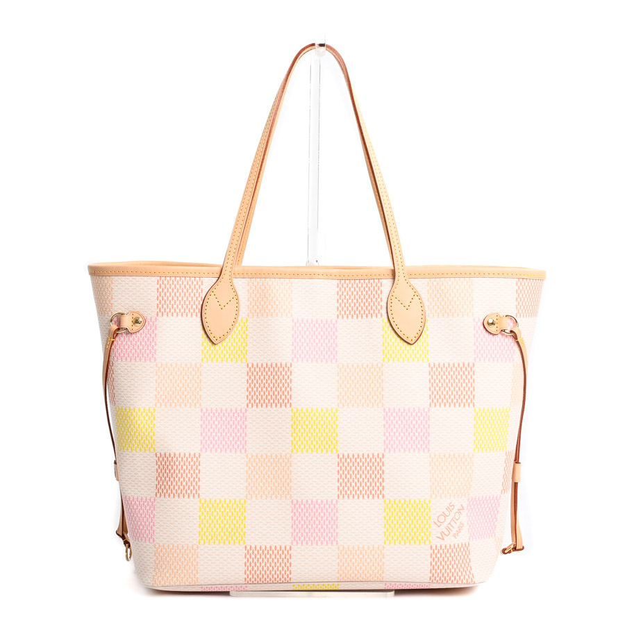 ネヴァーフルMM ライトピンク / ピーチ 約W32xH28xD15cm(実寸)
