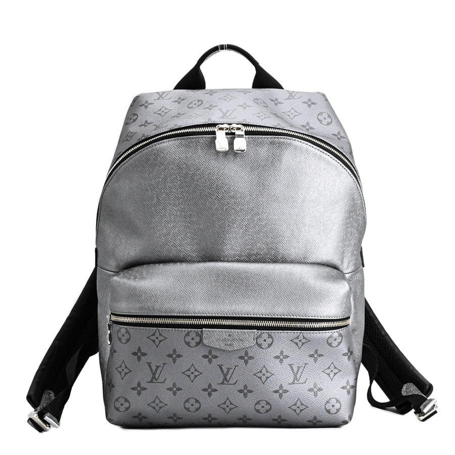 ディスカバリーバックパックPM シルバー 約W28xH38xD16cm(実寸)