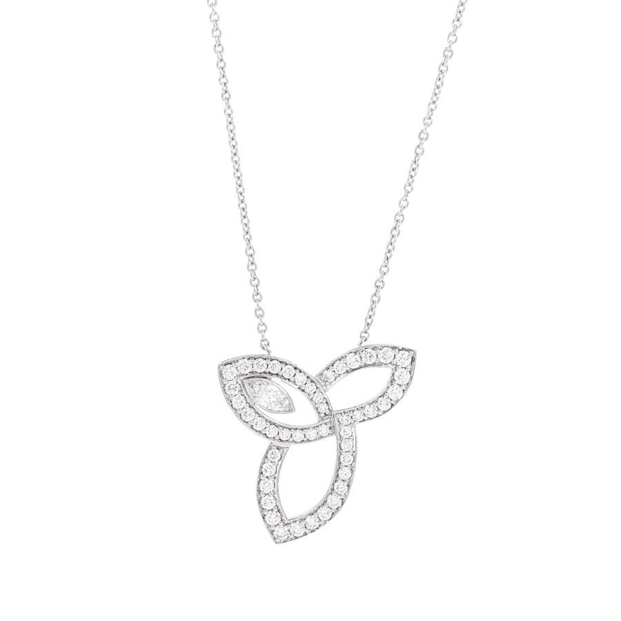リリークラスター チェーン長さ(留め具含):約48cm/チャーム:約W20xH22mm