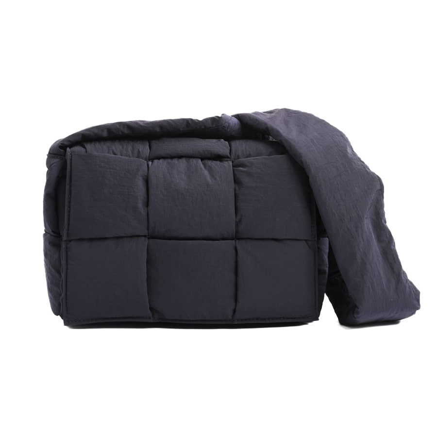パテッドテックカセットスモール ネイビー 約W22xH14xD7cm(実寸)