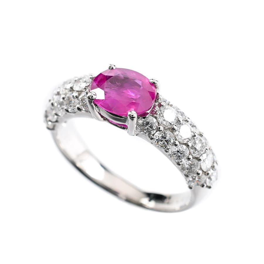 【中古A品】  ノンブランドジュエリー ビルマ産   プラチナ900 横浜関内店