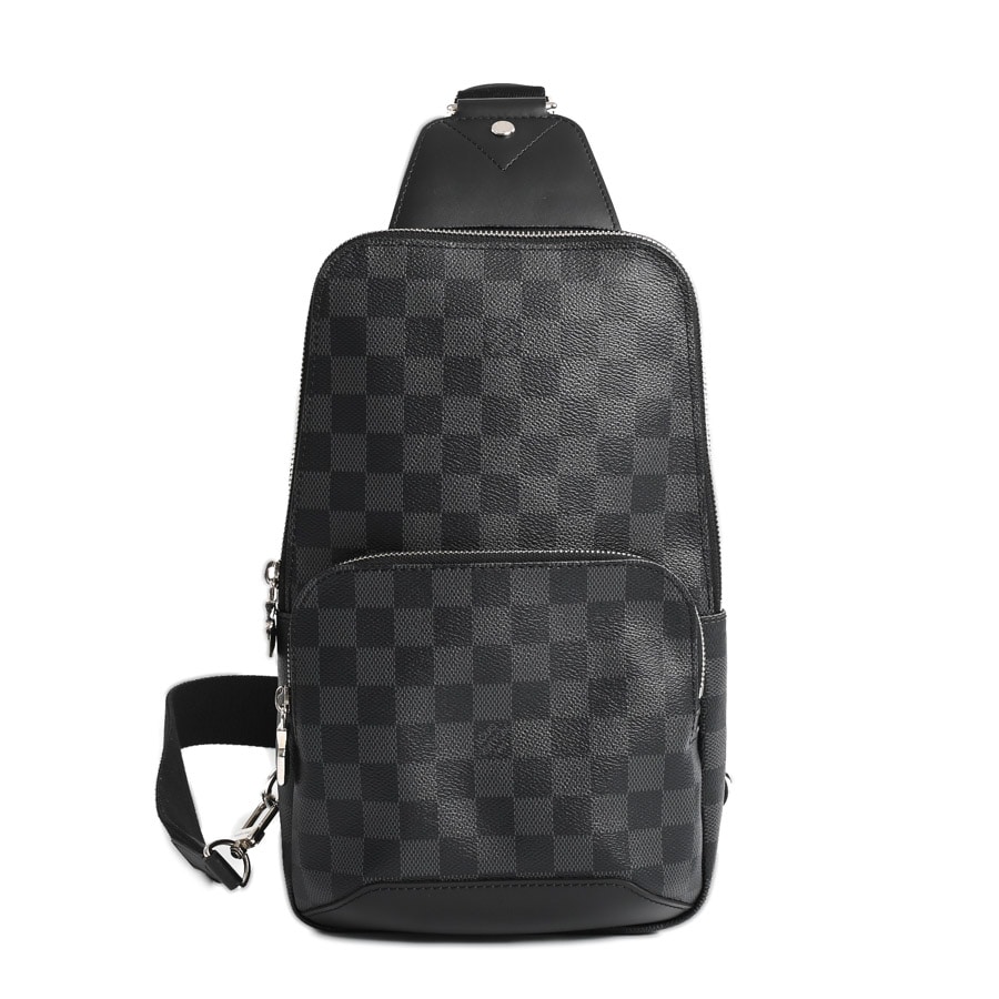 アヴェニュースリングバッグ ブラック 約W19xH31xD4.5cm(実寸)