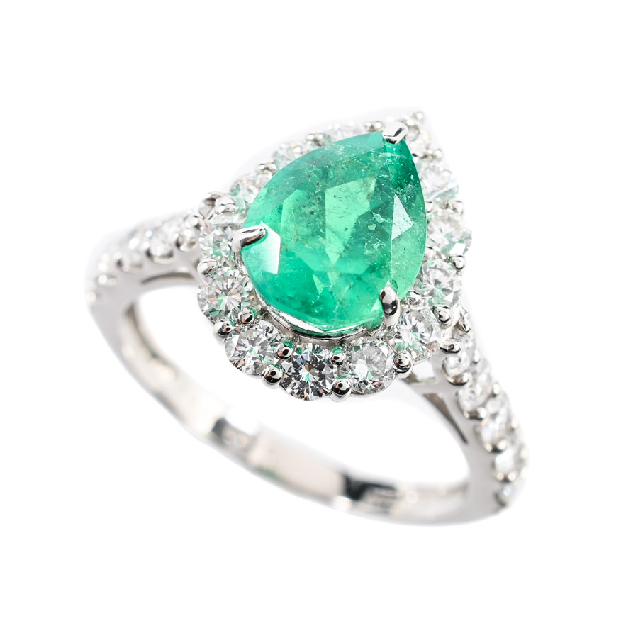 【中古A品】  ノンブランドジュエリー エメラルド リング   プラチナ900 横浜関内店