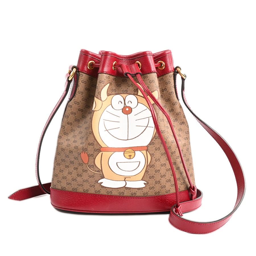 【中古AB品】  グッチ 巾着ショルダー  655597 GGスプリーム 新宿歌舞伎町店