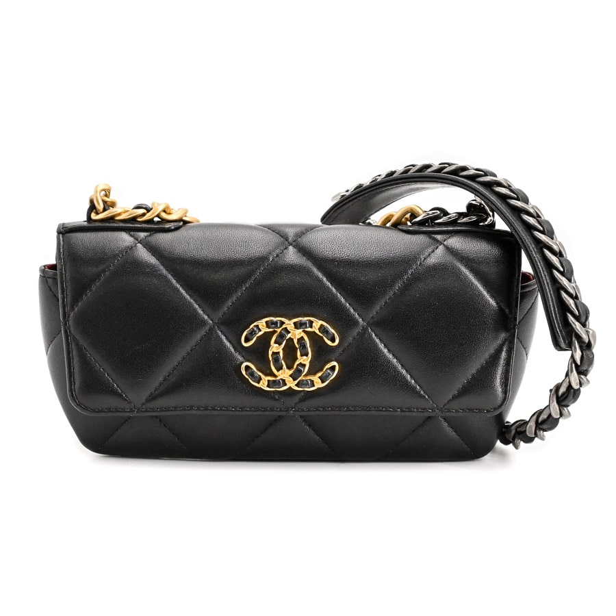 CHANEL19アイウェアケース ブラック 約W16xH8.5cm(実寸)