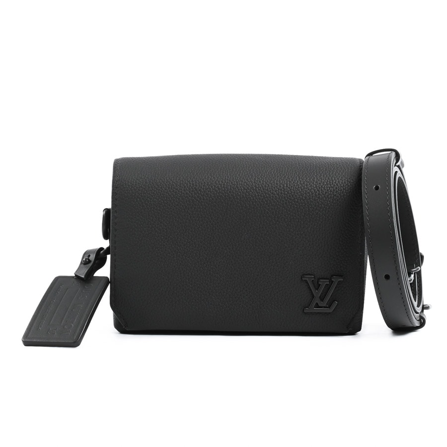 ファストラインウェアラブルウォレット ブラック 約W17.5xH12xD7cm