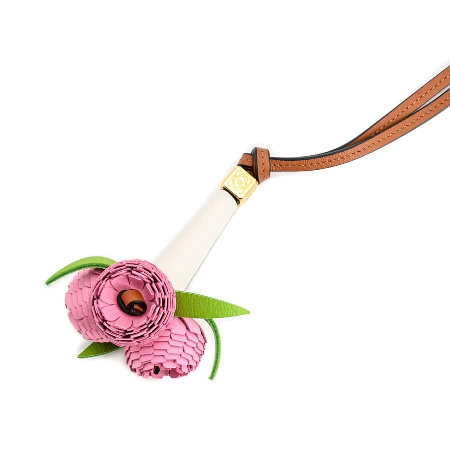 【中古A品】  ロエベ ブーケチャーム  C621232XC3 カーフ 横浜関内店