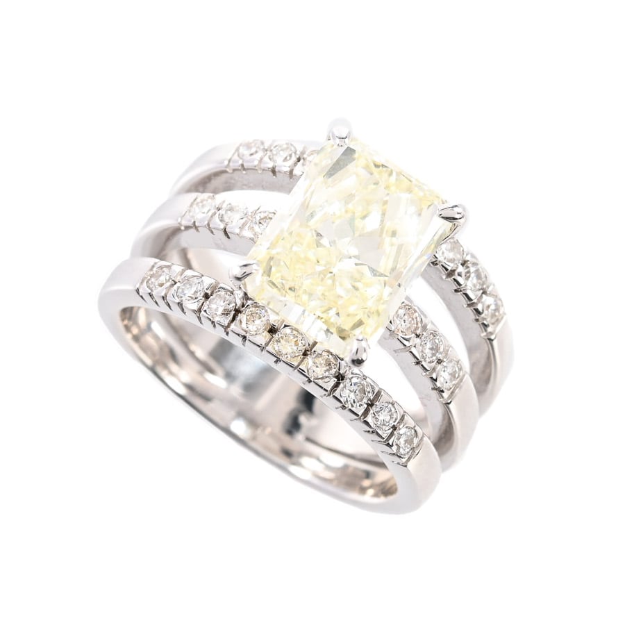 【中古A品】  ノンブランドジュエリー ダイヤ リング   K18ホワイトゴールド 横浜関内店