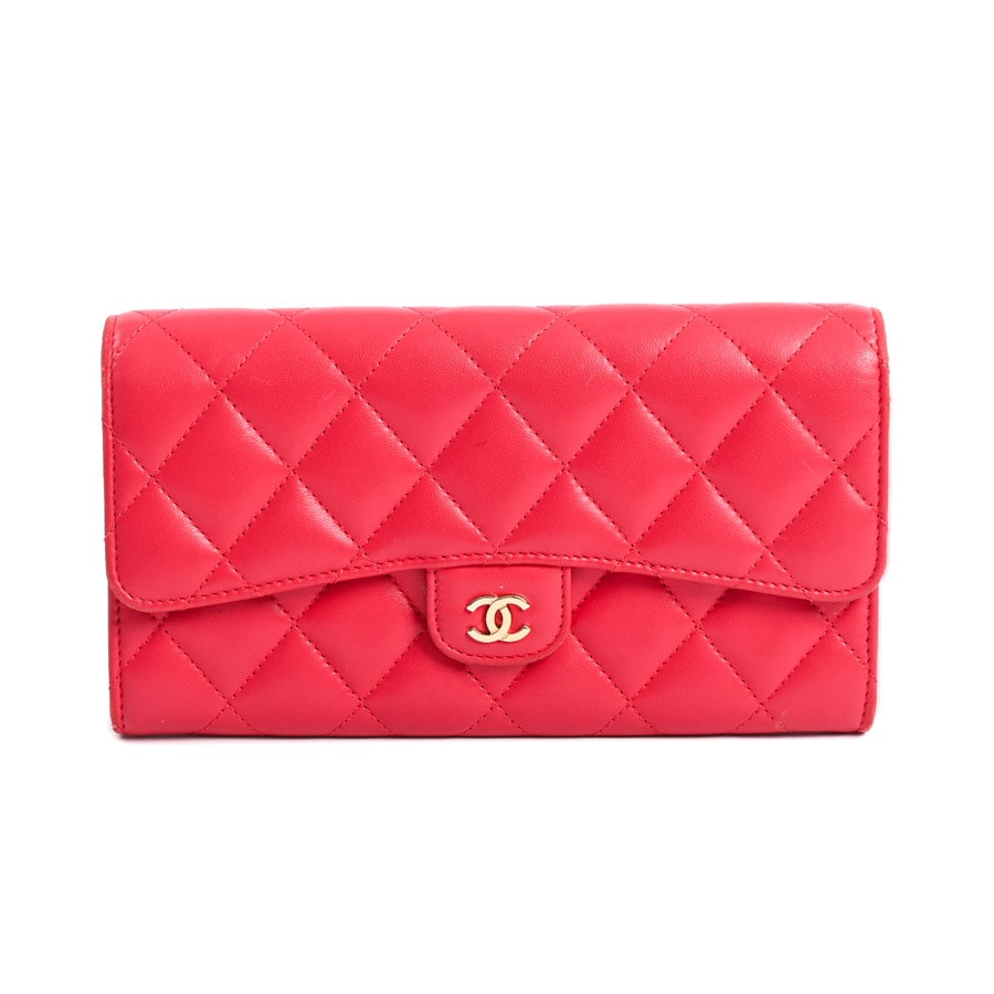 【中古B品】  シャネル クラシックロングフラップウォレット  AP0241 ラムスキン 横浜関内店