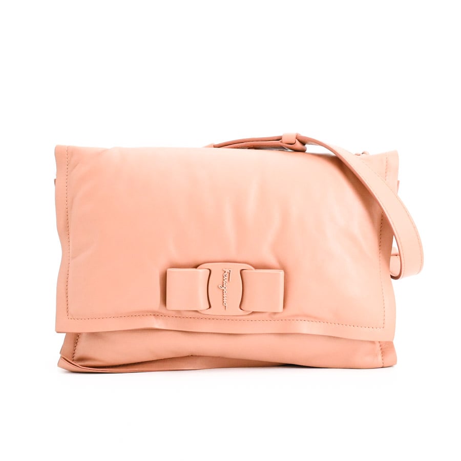 【中古A品】  フェラガモ VIVA BOW  GG-211287 カーフ 横浜関内店