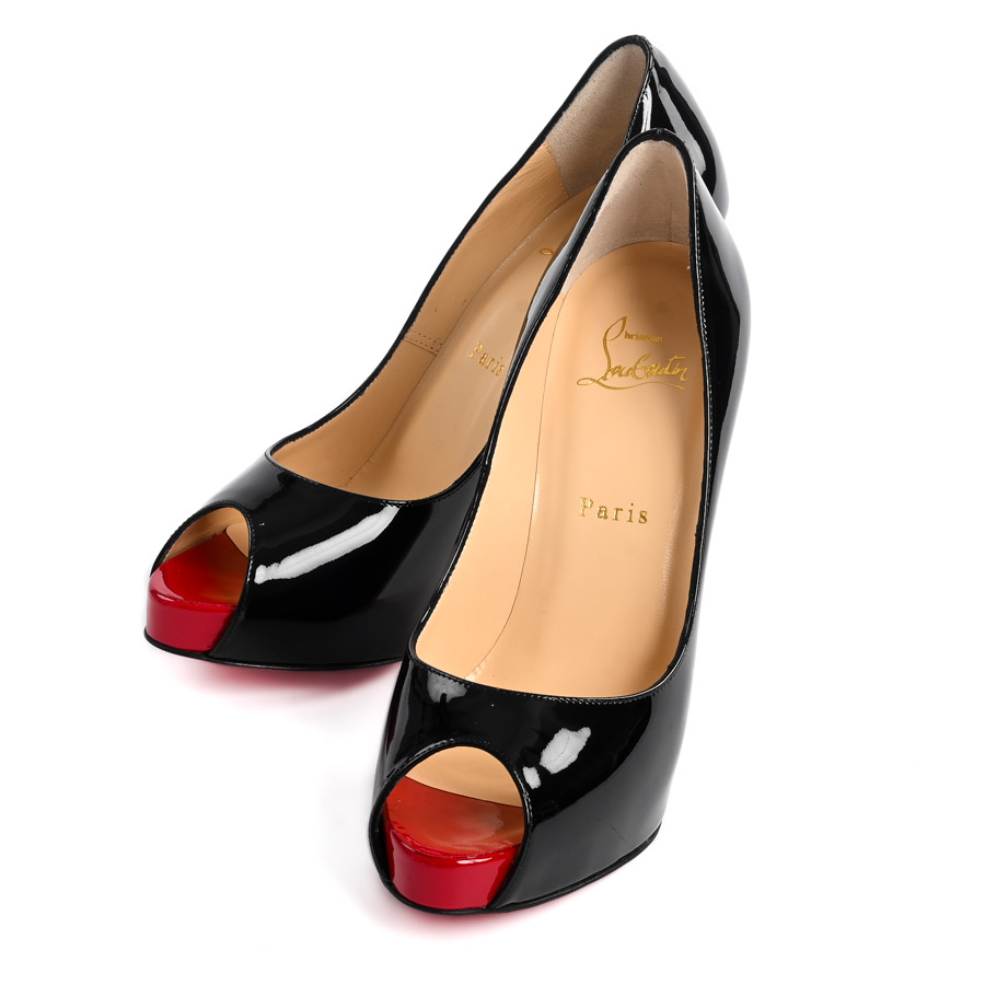 【中古A品】  クリスチャンルブタン パンプス  1150600 パテントレザー 元町本店