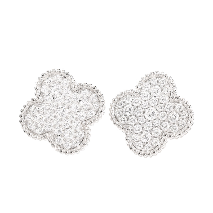 【中古A品】  ヴァンクリーフアーペル マジックアルハンブラ  VCARN9ZR00 K18ホワイトゴールド 新宿歌舞伎町店