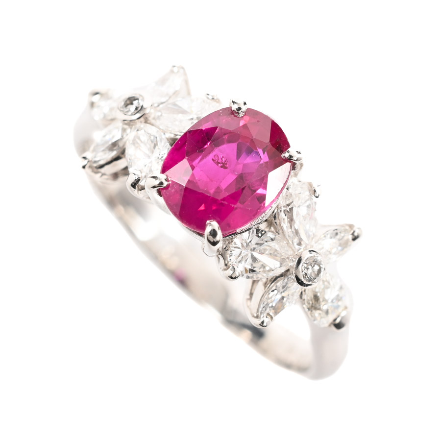 【中古A品】  ノンブランドジュエリー ルビー リング   プラチナ900 横浜関内店