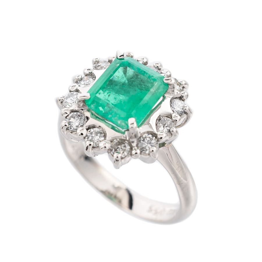 【中古A品】  ノンブランドジュエリー エメラルド リング   プラチナ900 横浜関内店