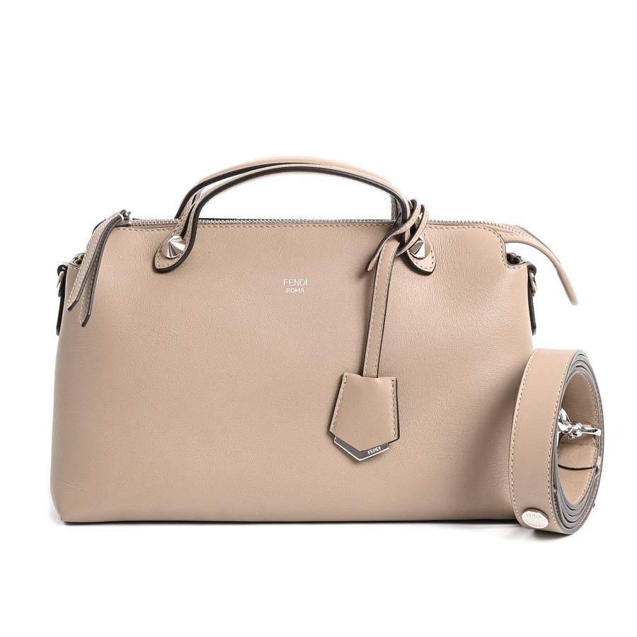 【中古A品】  フェンディ バイザウェイミディアム  8BL146-1D5 カーフ 横浜関内店