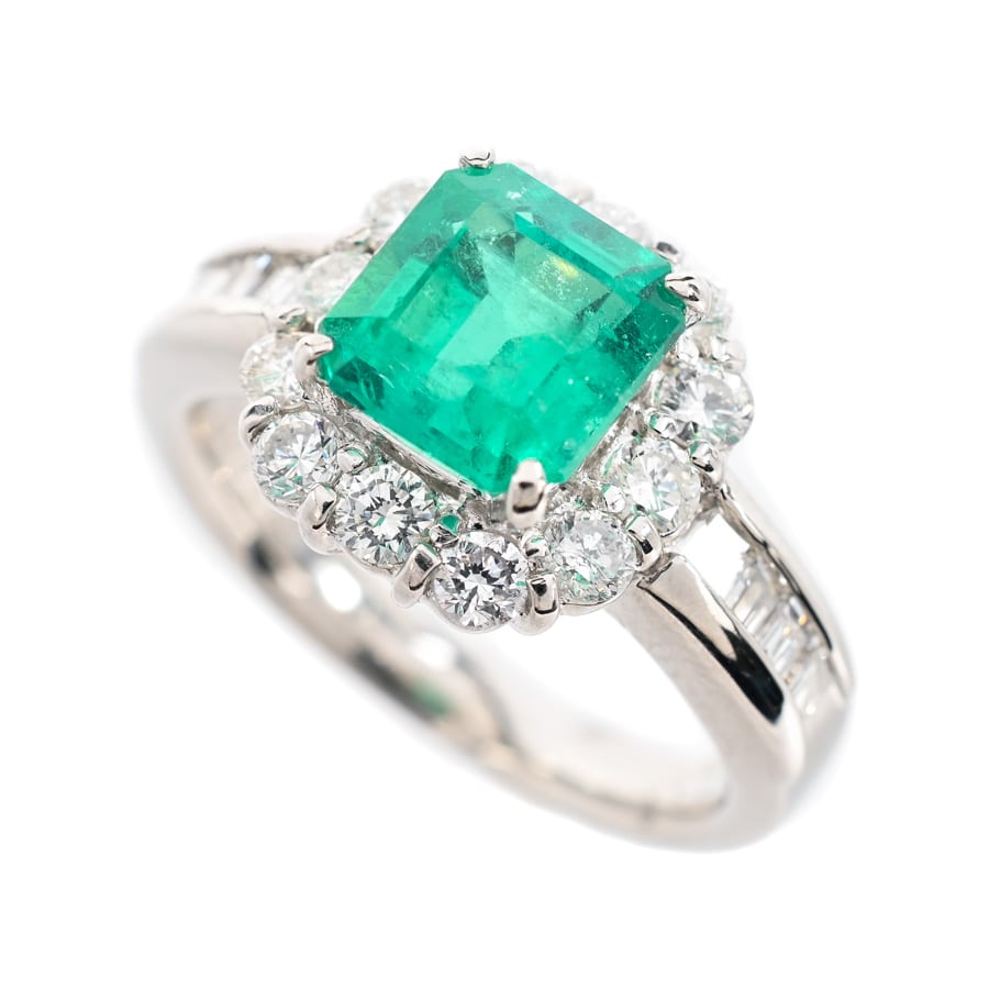 【中古A品】  ノンブランドジュエリー エメラルド リング   プラチナ900 銀座