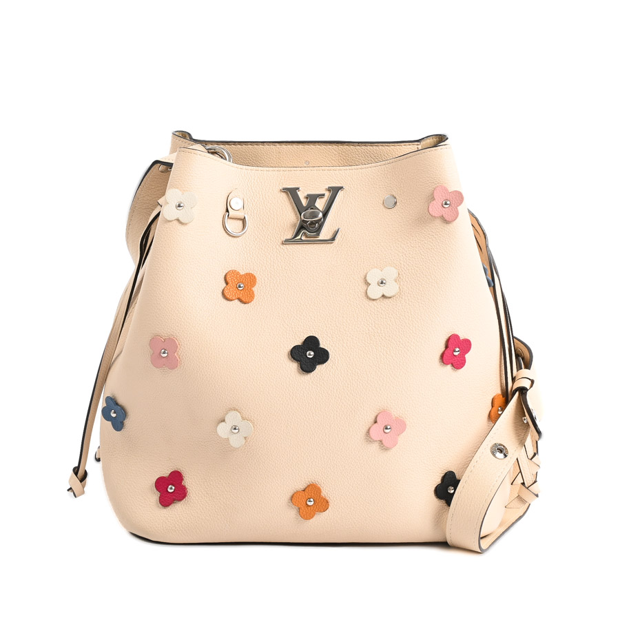 【中古AB品】  ルイヴィトン ロックミーバケットフラワー  M53081 型押しレザー 横浜関内店