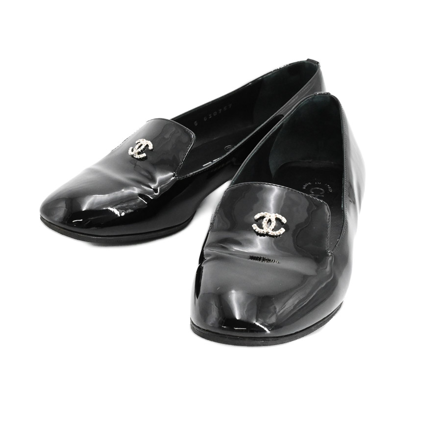【中古AB品】  シャネル オペラシューズ  G30757 エナメル 新宿歌舞伎町店