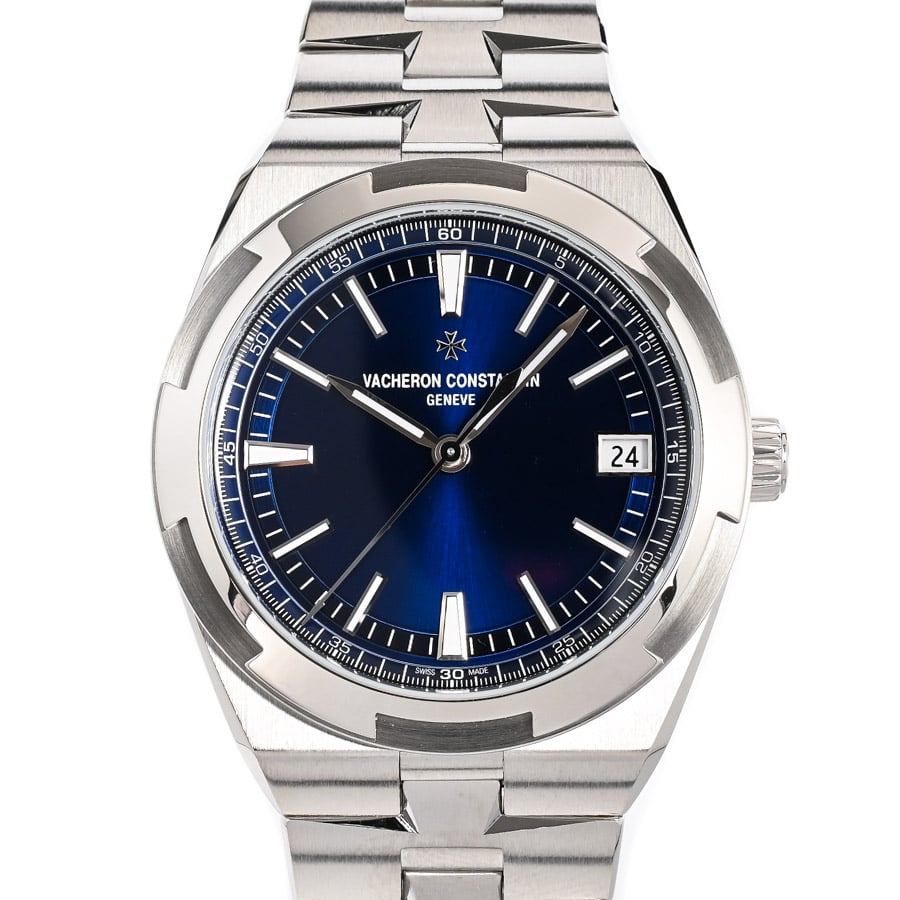 【中古A品】  ヴァシュロンコンスタンタン オーバーシーズ  4520V/210A-B128 ステンレス 新宿歌舞伎町店