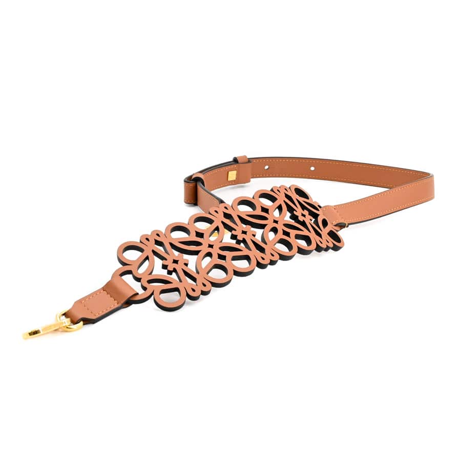 【未使用品】  ロエベ ストラップ   カーフ 元町本店