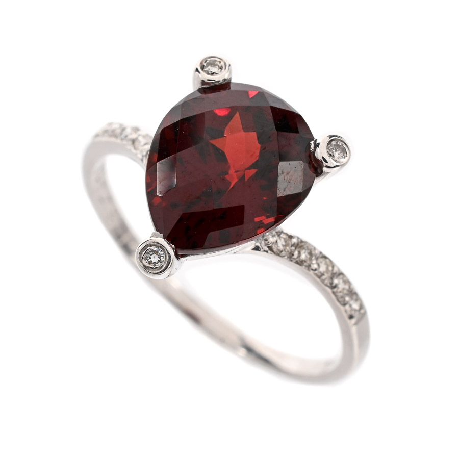 【中古A品】  ノンブランドジュエリー ロードライトガーネット リング   K18ホワイトゴールド 横浜関内店