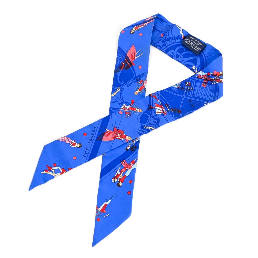 【中古AB品】  エルメス ツイリー   シルク 新宿歌舞伎町店