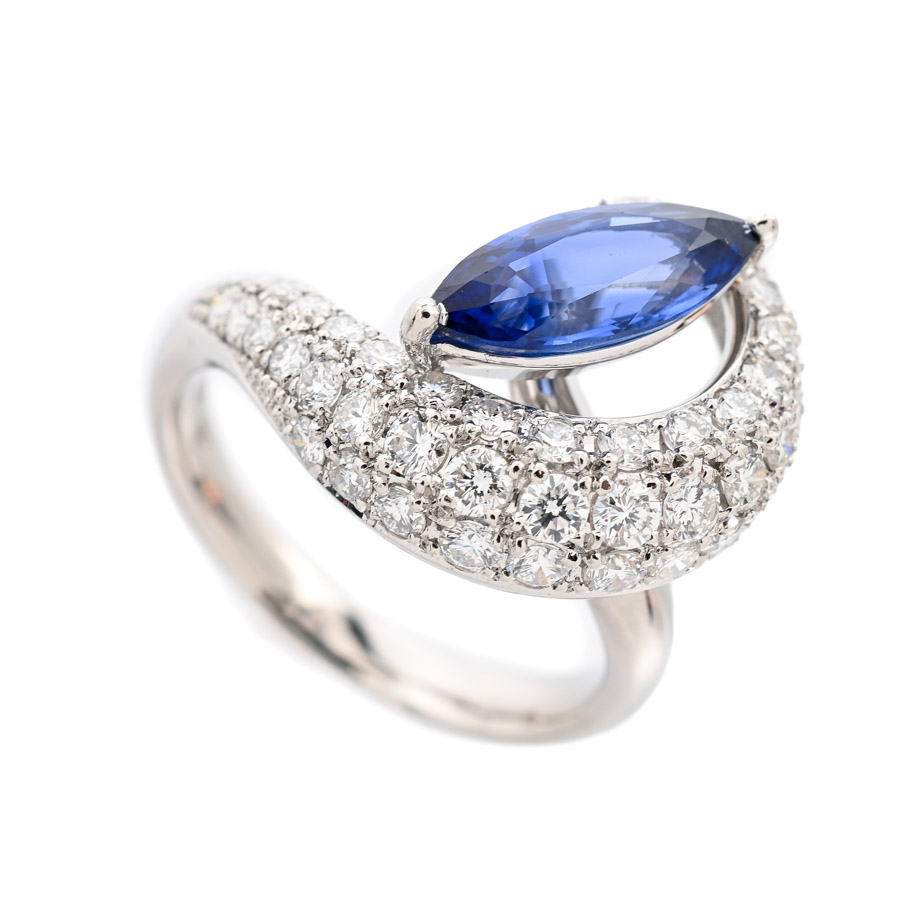 【中古A品】  ノンブランドジュエリー サファイア リング   プラチナ900 銀座