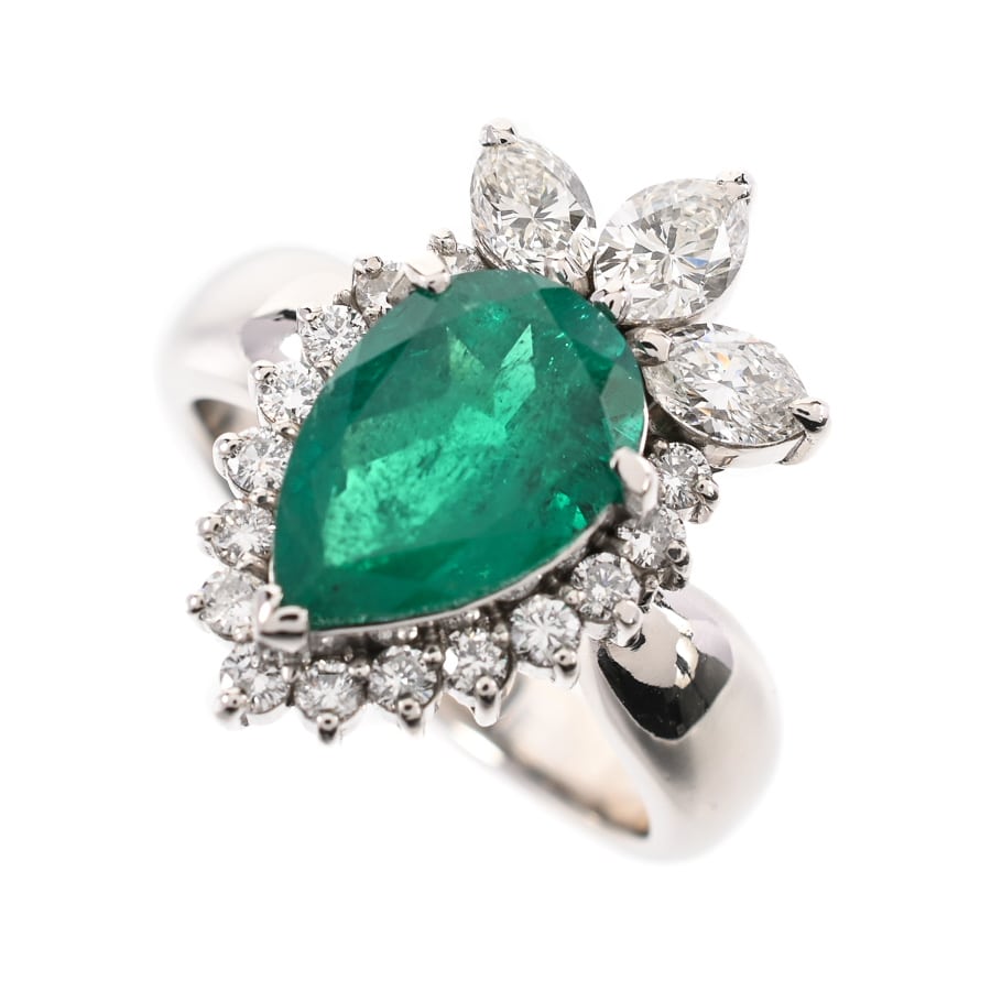 【中古A品】  ノンブランドジュエリー エメラルド リング   プラチナ900 銀座